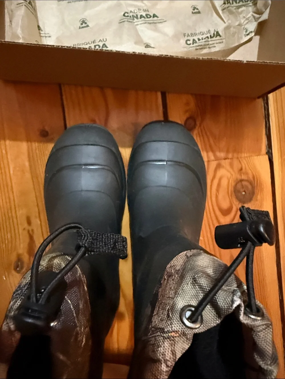 Insulated Black Rubber Hunting Boots with Camo Trim